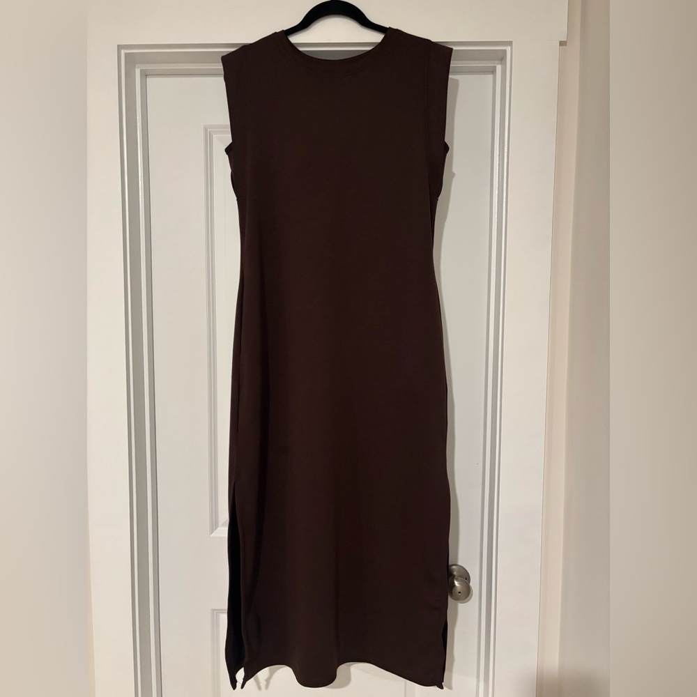 Sleeveless Brown Maxi Dress